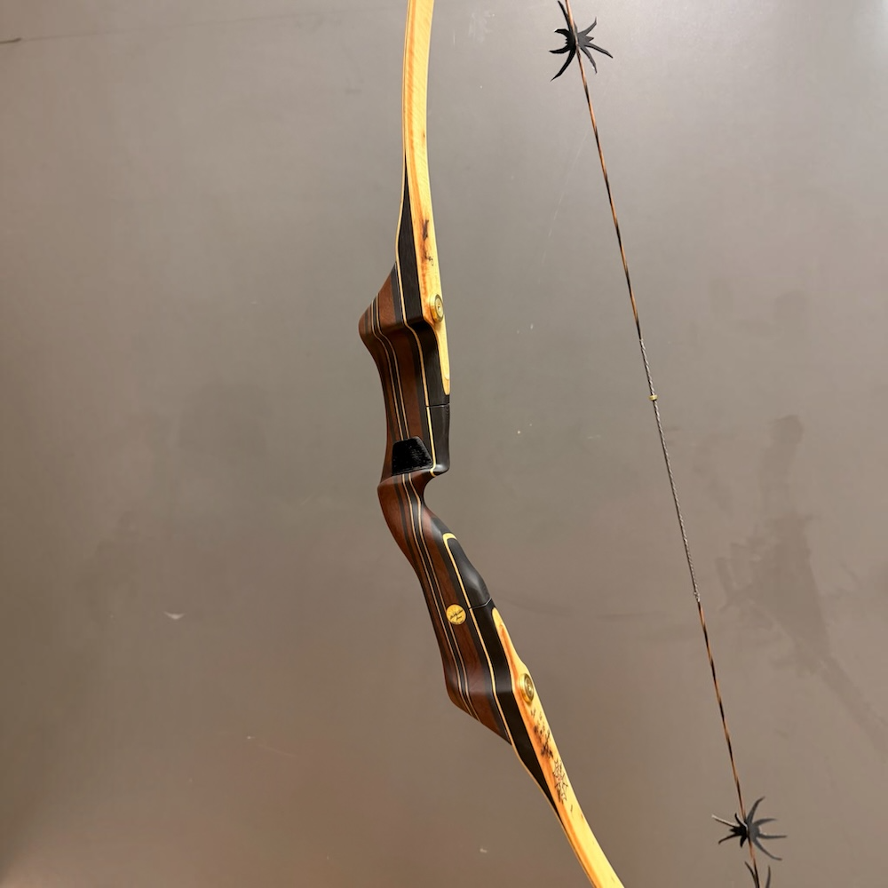 Recurve - Black Widow PMA X 62“