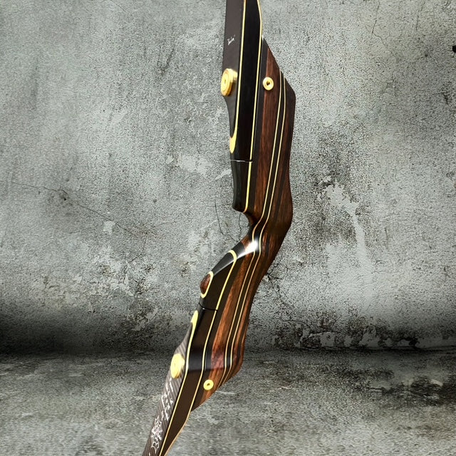 Bow - Black Widow PSA C 60“