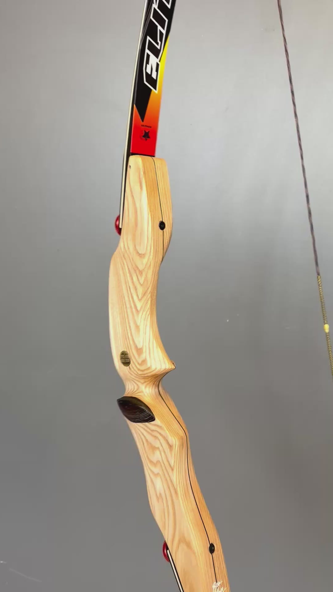 Video laden: ILF-Mittelteil 21“ Edelholz LINKSHAND