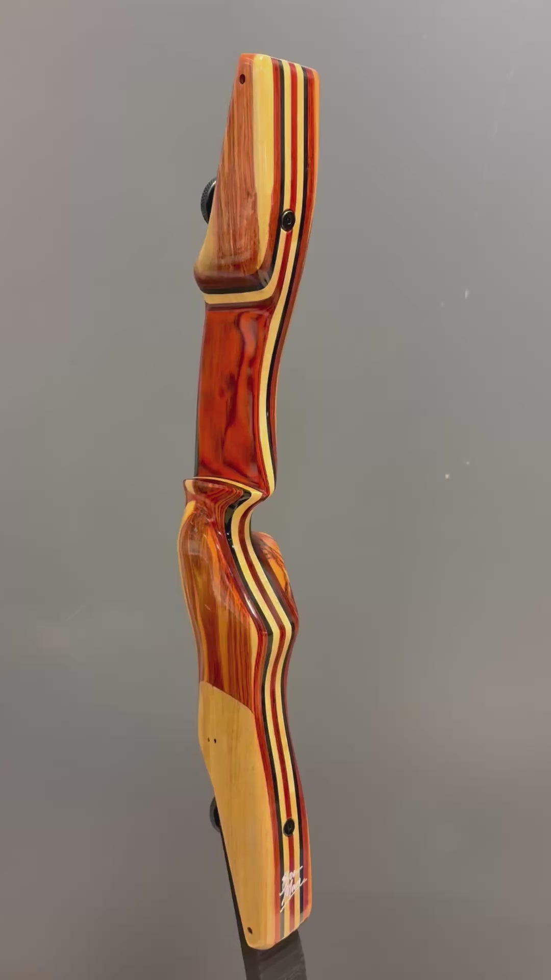 Video laden: ILF-Mittelteil 21“ Edelholz