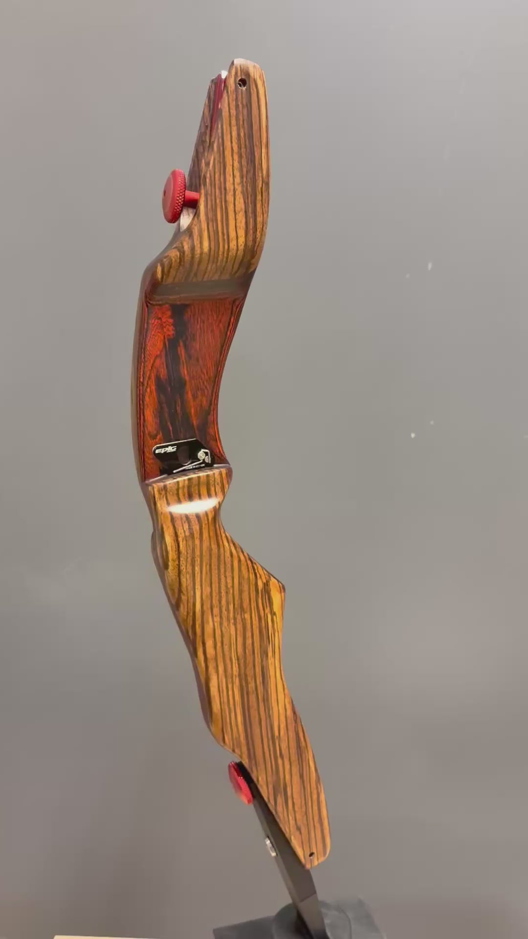 Video laden: ILF-Mittelteil 21“ Edelholz