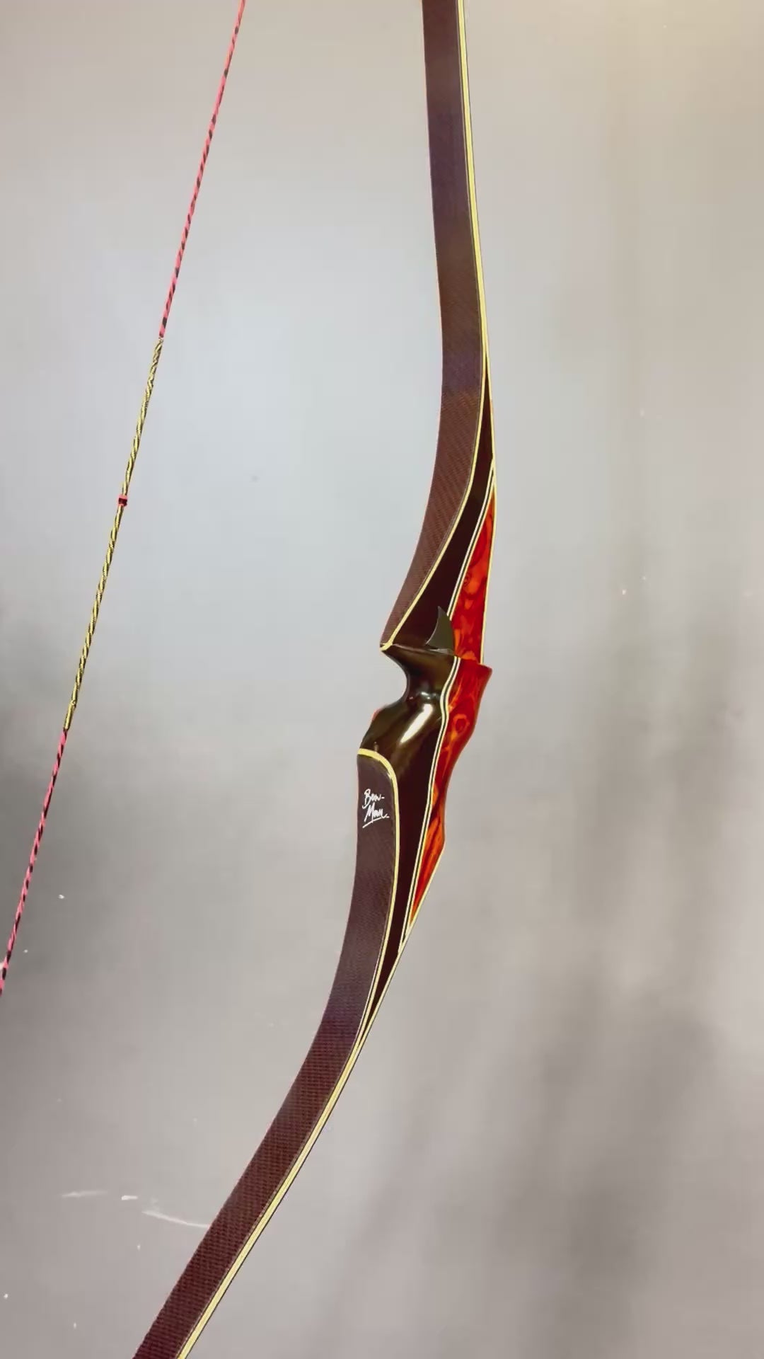 Load video: Bogen - Bowman Archery 64“ Hybrid / 37# CARBON LINKSHAND