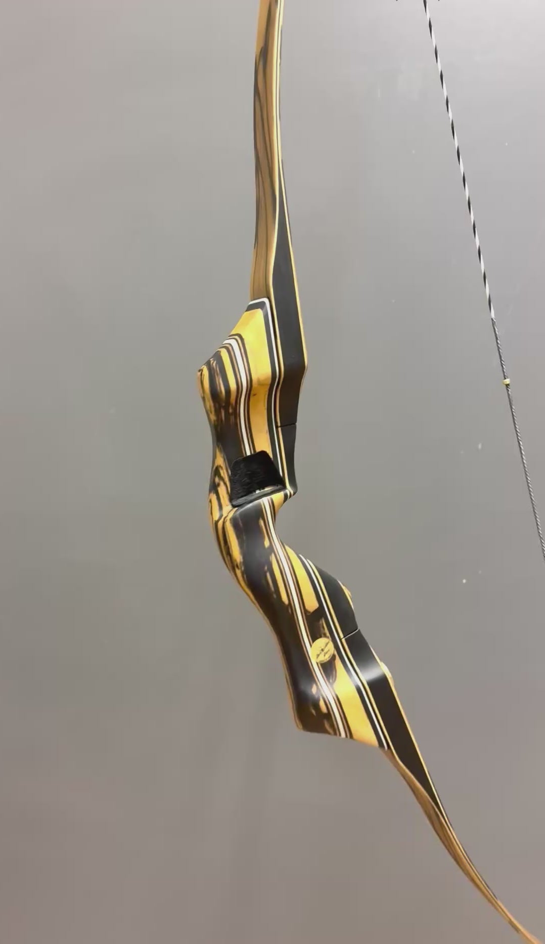 Video laden: Bogen - Black Widow PCHX 58"