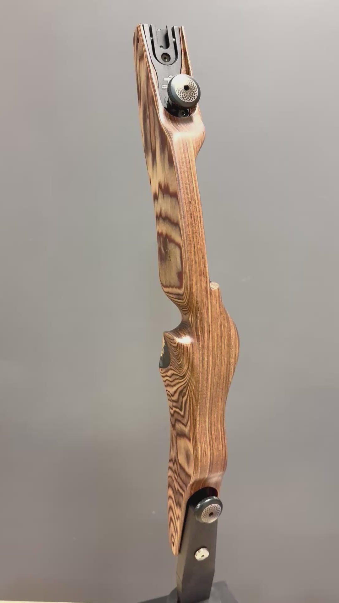 Video laden: ILF-Mittelteil 21“ Exotic