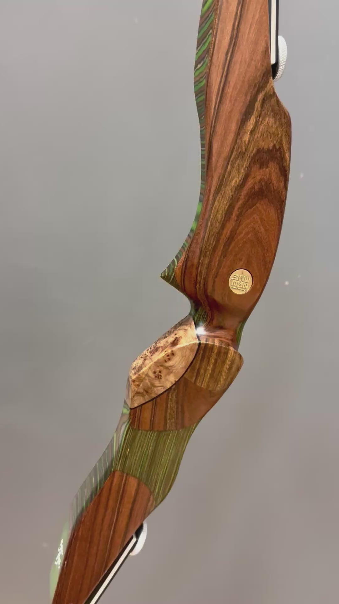 Video laden: ILF-Mittelteil 21“ Exotic