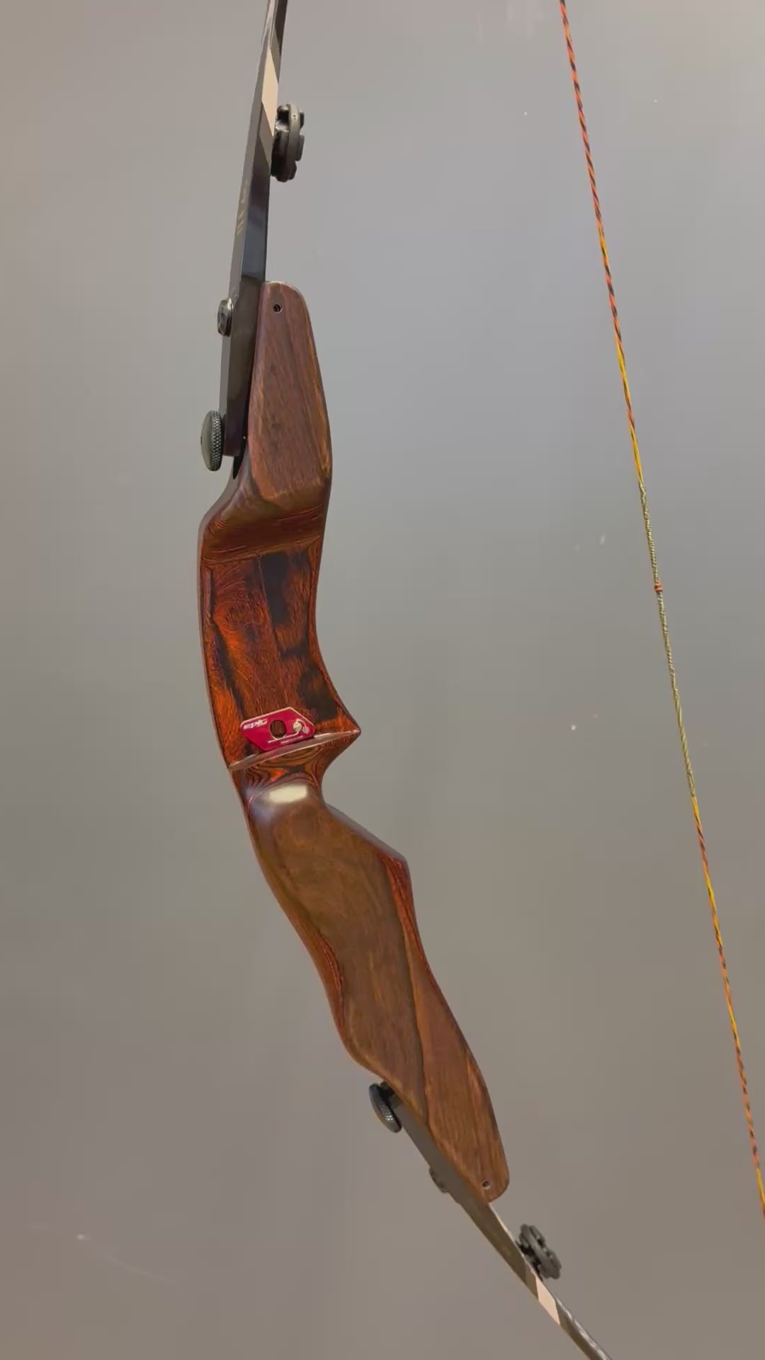 Video laden: ILF-Mittelteil 21“ Edelholz