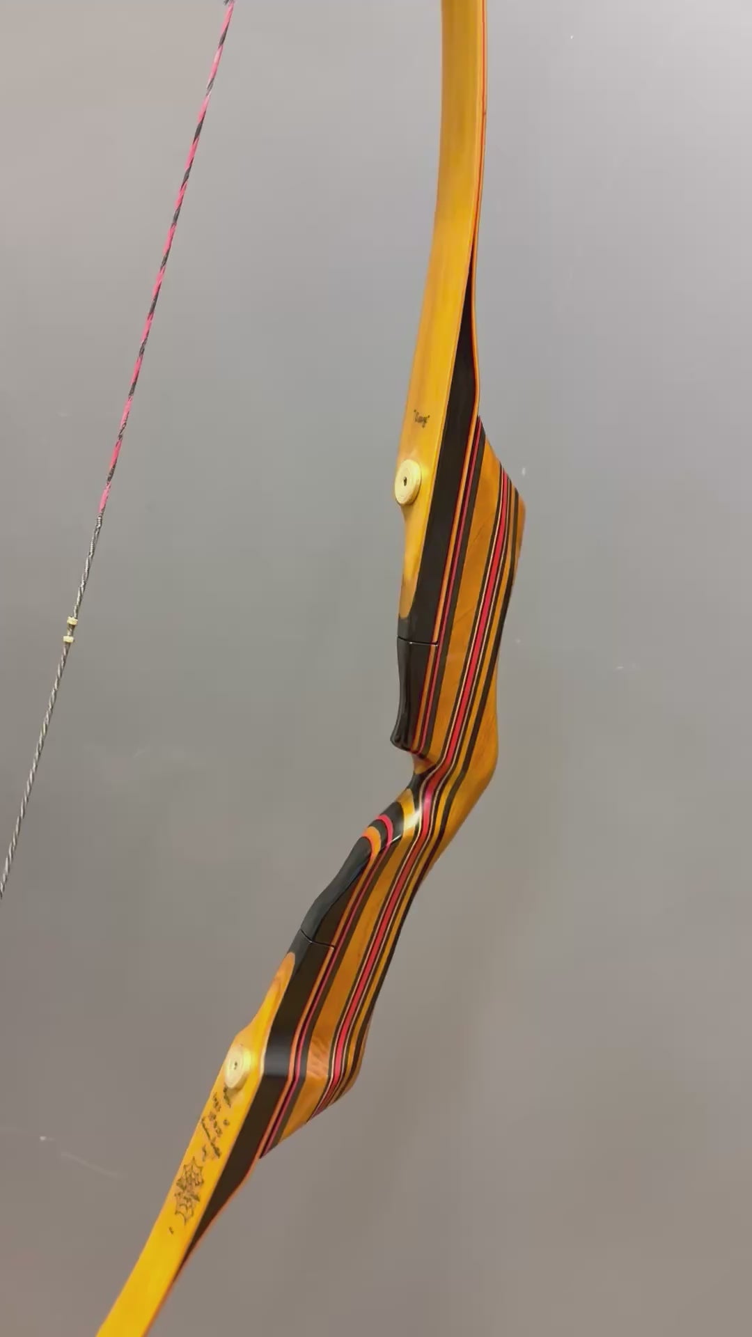 Video laden: Bogen - Black Widow PMAX 64“ GEBRAUCHT; BJ 2025